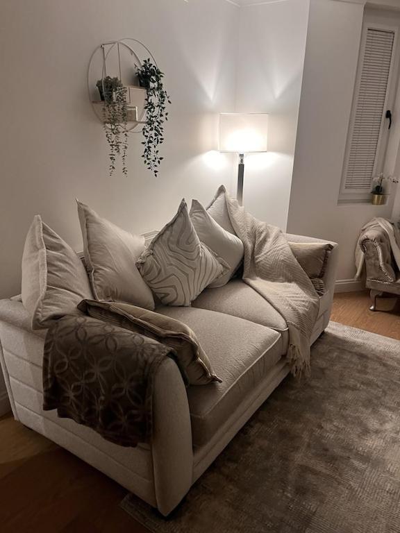 Gorgeous 2 Floor 3 Bed Apartment St Leonards-on-Sea Exteriör bild